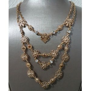 Filigree gold necklace